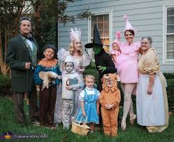 We have countless wizard of oz costume ideas for anyone to go for. The Wizard Of Oz Family Halloween Costume Creative Diy Costumes