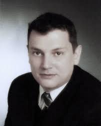 Emerson de Campos Reis Nery*