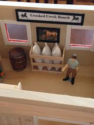 Pin By Emilia On Schleich Stable Toy Horse Stable Toy Horse Diy Horse Barn
