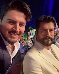 👑 ÖZGE GÜREL 🐥⭐ 🍒💞❤️🍀🥰😘🌹