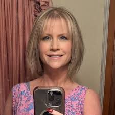 elizabeth caples (@bethcaples)