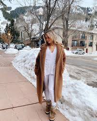 Details short silk and camel faux fur coat featuring a lapel collar, slanted welt pockets and long fitted sleeves. Kristin Cavallari On Instagram Mountain Girl Teddy Coat Kristin Cavallari Coat