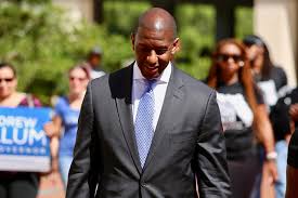 Democrat andrew gillum ended his bid for florida governor. Andrew Gillum In Alleged Meth Incident In Miami Beach Police Say Miami New Times