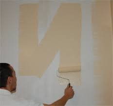 Optez pour une peinture multi supports pour plus de facilité et garantir l'harmonie des. Peindre Avec Un Rouleau