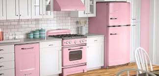 Del latn coquina, la cocina es el sitio en el cual se prepara la comida. Divertidas Cocinas En Color Rosa