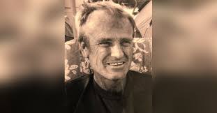 Dean Beavers's Instagram, Twitter & Facebook