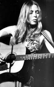 Joni Mitchell Library The 60 Greatest Female Singer Songwriters Of All Time Female Musicians Female Singers Singer