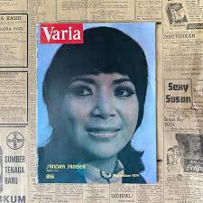 Majalah VARIA 1974 Sandra Sanger + Paula Rumokoy + PRETTY SISTERS Harga :  35rb #majalahlawas #majalahjadul #majalahmusik #musikjadul #grupmusik  #musikindonesia #prettysisters #girlbandindonesia #paularumokoy  #sandrasanger #musikpop #musikpopindonesia ...