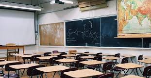 Lea además: educación será gratuita en universidades públicas para estudiantes de estratos 1, 2 y 3 es la oportunidad para seguir robusteciendo los mecanismos de comunicación y trabajo conjunto que se han establecido con las familias, socializar los protocolos de bioseguridad, medidas de autocuidado, gestión de las emociones, protección de los niños y niñas, y otros temas de interés para las familias en este momento tan significativo de regreso a la presencialidad de las instituciones educativas, manifestó el ministerio. Asi Sera El Regreso A Clases Presenciales De Colegios Publicos En Bogota