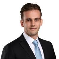 Kyle Devine's Instagram, Twitter & Facebook