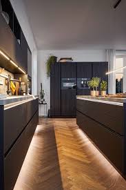 Kuche Planen Mit Rundum Sorglos Service Bei Spitzhuttl Home Company Kuche Planen Kuche Und Backstein Kuche