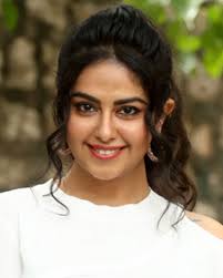 Avika Gor Age Photos Family Biography Movies Wiki Latest News Filmibeat See more of avika gor artist on facebook. avika gor age photos family