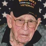 Lea Pugh's Instagram, Twitter & Facebook