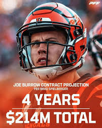 Joe Burrow arriving in San Fransisco yesterday. 📍