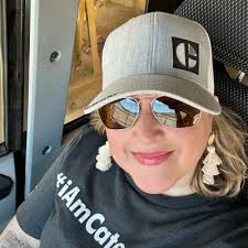 I am thrilled to announce my new role as Client Partner at Vidmob, a  Creative Data Company. Vidmob's Creative Data Platform equips the world's  biggest brands with the leading AI Creative Performance… |