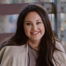 Shelley Gardner's Instagram, Twitter & Facebook