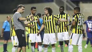 صحيفة تركيا تحدد أولى صفقات نادي الاتحاد في الشتاء صورة فجر موقع Sporundibi التركي مفاجأة من العيار الثقيل حينما نشر خبرا ي فيد Sports Jersey Jersey Sports