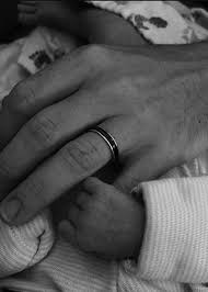 Rory mcilroy shares adorable moment with wife erica, daughter poppy after first win as father. Rory Mcilroy Welcomes Beautiful New Baby Daughter