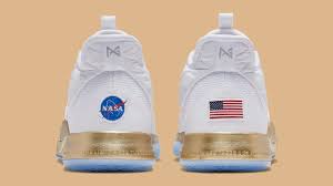 Reach for the stars.paul george's moon shot took him from palmdale to basketball stardom, and now he's heading to new heights. Nike Pg 3 Apollo Missions Release Date Ci2666 100 Sole Collector