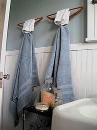 Pinspire Kleiderbugel Als Handtuchhanger Haken Cintre En Bois Decor Serviette De Bain Cintres