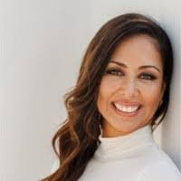 Janell Gomez's Instagram, Twitter & Facebook