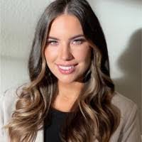 Shelby Pendleton's Instagram, Twitter & Facebook