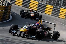It's an extra mini race for the fans… but i can't see this working all of the time. Degjp4cunehkmm