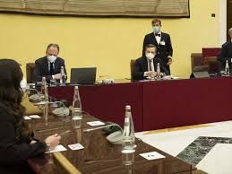 Non mi aspettavo che draghi potesse leggere le nostre proposte ieri notte, ma la nostra posizione è immutata. Kyskdtjiju7qbm