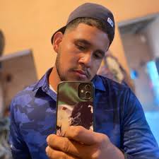 Alfredo Daniel's Instagram, Twitter & Facebook