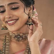 USHA VENKY Chennai Bridal Makeup Artist🌈 (@fusionmakeupartistry) ·  Instagram 照片和视频