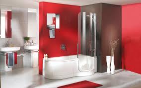 Generell ist eine duschtasse bei diesen duschkabinen in badewannen dabei und somit passend einer unser tester hat es ebenfalls geschafft, eine badewanne mit einstieg zu prüfen und dann aus. Duschbadewanne Mit Tuer Ueckermann Lipps Plettenberg Markischer Kreis