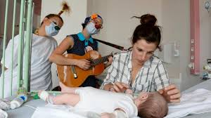 Clown hospitalier, un vrai métier qui s'apprend au Rire médecin - La Voix  du Nord