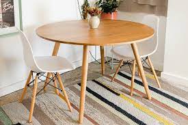 Plus, many tables come with an extension leaf, so it's quick and easy to accommodate any size gathering. Best Dining And Kitchen Tables Under 1 000 Reviews By Wirecutter