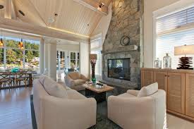Cabin style (above) reflects the classic charm of lakeside dwellings, inside and out. Stellar Lakefront Home Designs Gelotte Hommas Drivdahl