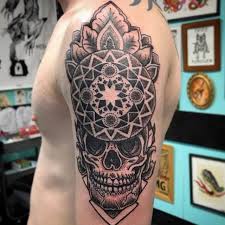 Circular mandala tattoos are best suited to be done on the back or the chest. Mandala Tattoo Designs For Men Tattoomenu