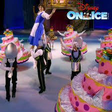 I söndags var jag och hugo på disney on ice. Disney On Ice Home Facebook
