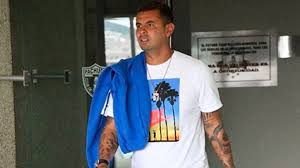 €4.30m* dec 8, 1992 in medellín, colombia. El Enigmatico Mensaje De La Esposa De Edwin Cardona Ante Los Rumores De Un Accidente Que Puso En Duda Su Llegada A Boca Infobae
