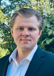 Financial Advisors & Representatives