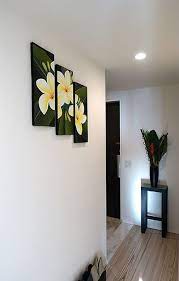 絵画 プルメリア 3連 50 60cm 1枚の絵を3つに分割したデザイン まっすぐ並べたり 少し段を付けて並べたり 個別にお部屋に飾ったり 間取りに合わせてコーディネートを変えることができます アジアン雑貨 バリ雑貨 リゾート雑貨 アジアンリゾート ハワイアン