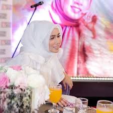 Semantic scholar profile for amira othman, with 5 highly influential citations and 9 scientific research papers. Amira Othman On Twitter Najwashn