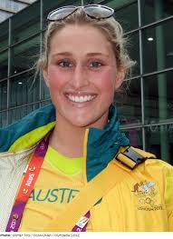 Holly Lincoln's Instagram, Twitter & Facebook