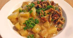 Krauter Pfifferlinge Mit Bechamel Kartoffeln Von Cschoenbrodt Chefkoch Pfifferlinge Rezeptideen Fitness Lebensmittel