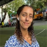 100+ "Vicki Bernard" profiles