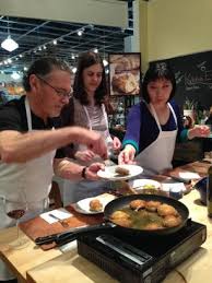 Sur La Table Cooking Class Brion Jeannette Architecture Newport Beach California Energy Conscious Desi Cooking Sur La Table Cooking Class Cooking Classes