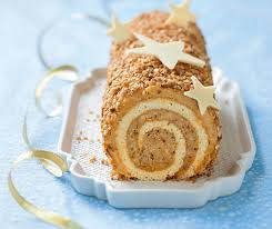 Buche De Noel Au Cafe Et Au Praline Toutes Recettes Mini Desserts Christmas Cake Recipes Desserts