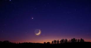 Hier erfährst du, welche sternzeichen zusammen passen und warum manche tierkreiszeichen wie füreinander gemacht sind. Welche Mondzeichen Passen Zusammen We Go Wild