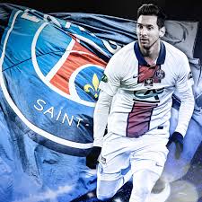 Psg 's business this summer has led to questions being asked, with messi following sergio ramos , gianluigi donnarumma , achraf hakimi and georginio wijnaldum to the parc des princes. Lionel Messi Das Spricht Fur Einen Wechsel Von Barcelona Zu Psg