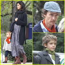 Matthew Mcconaughey Gael Garcia Bernal In Talks To Join Dallas Buyer S Club Camila Alves Celebrity Babies Levi Mcconaughey Matthew Mcconaughey Pregnant Celebrities Vida Mcconaughey Just Jared