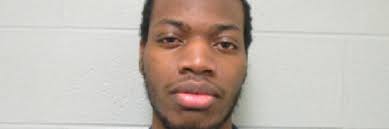 Police looking for inmate that was "incorrectly released"