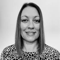 Dawn Burrows's Instagram, Twitter & Facebook